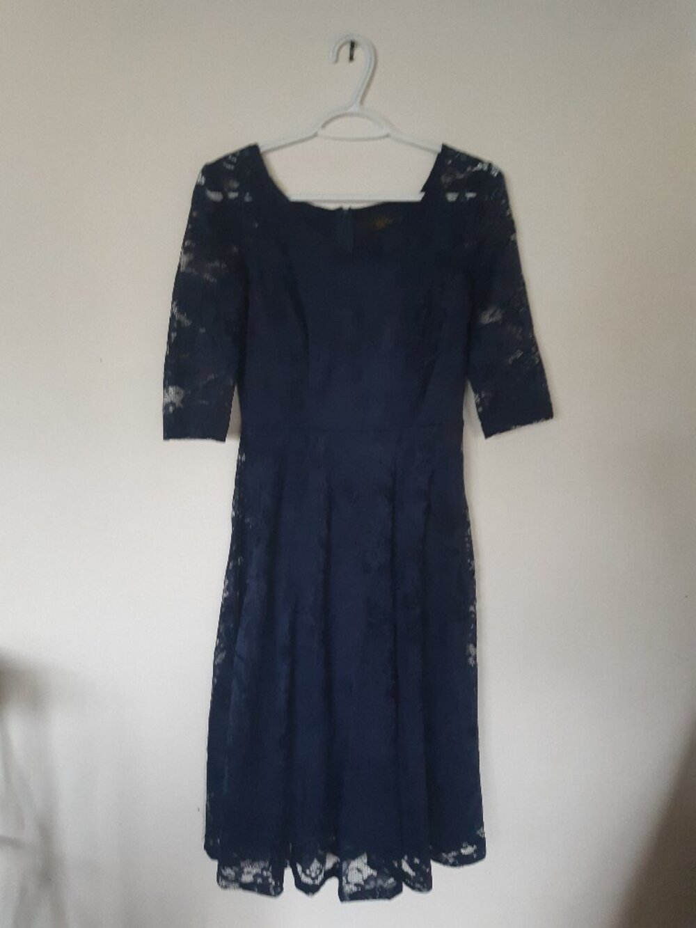 Ladies Lace Overlay Dress
